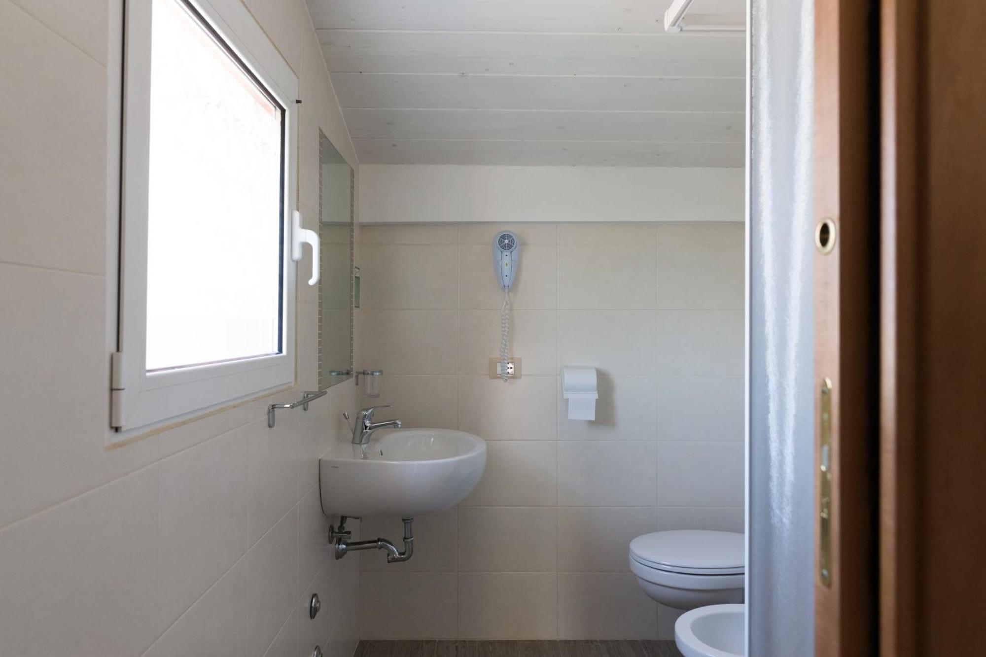 Hotel Jolie 리치오네 외부 사진