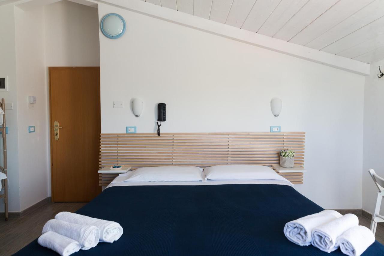 Hotel Jolie 리치오네 외부 사진