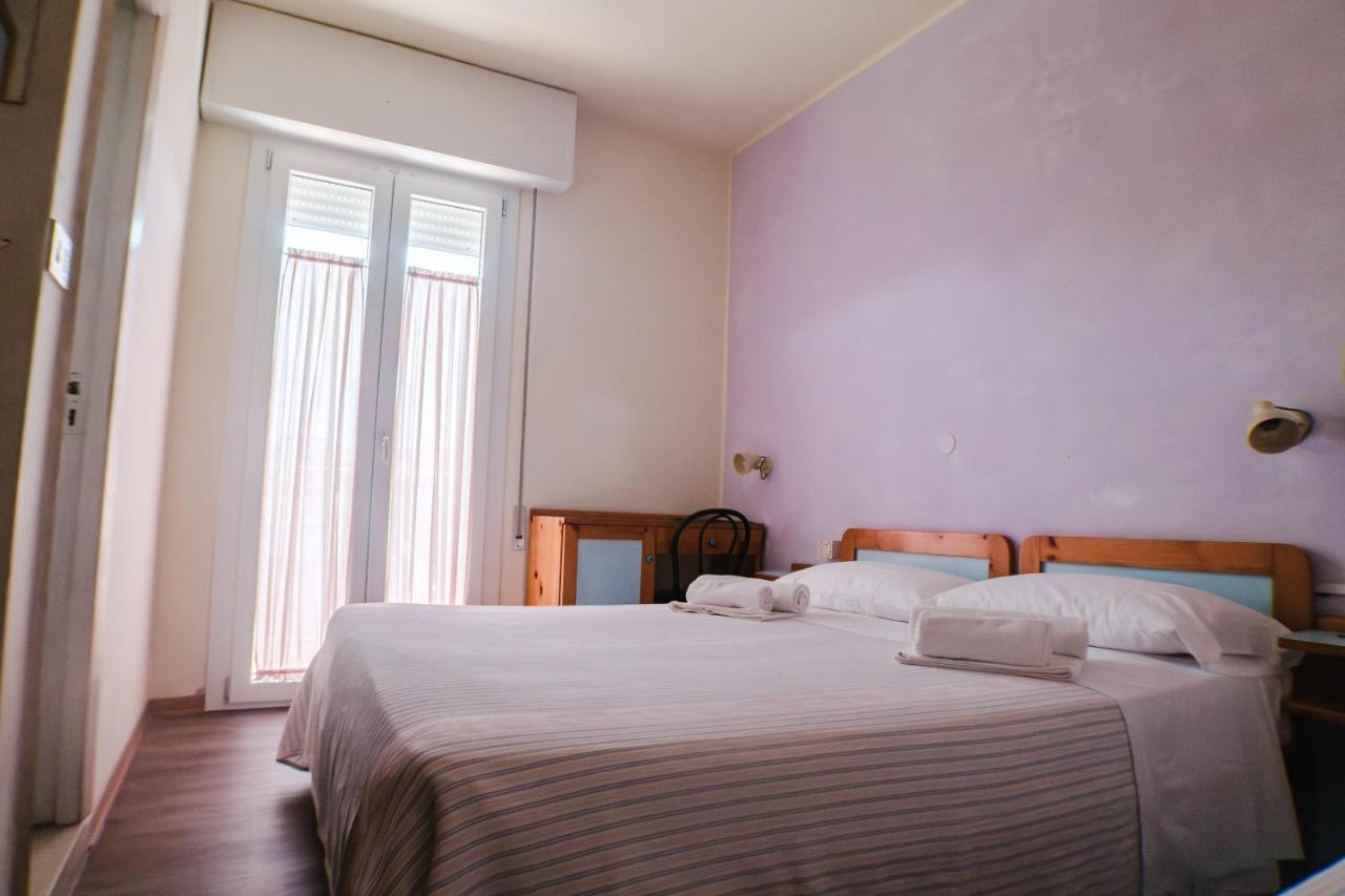 Hotel Jolie 리치오네 외부 사진