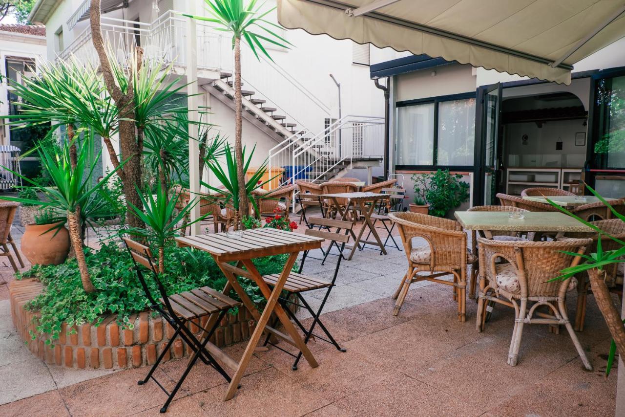 Hotel Jolie 리치오네 외부 사진