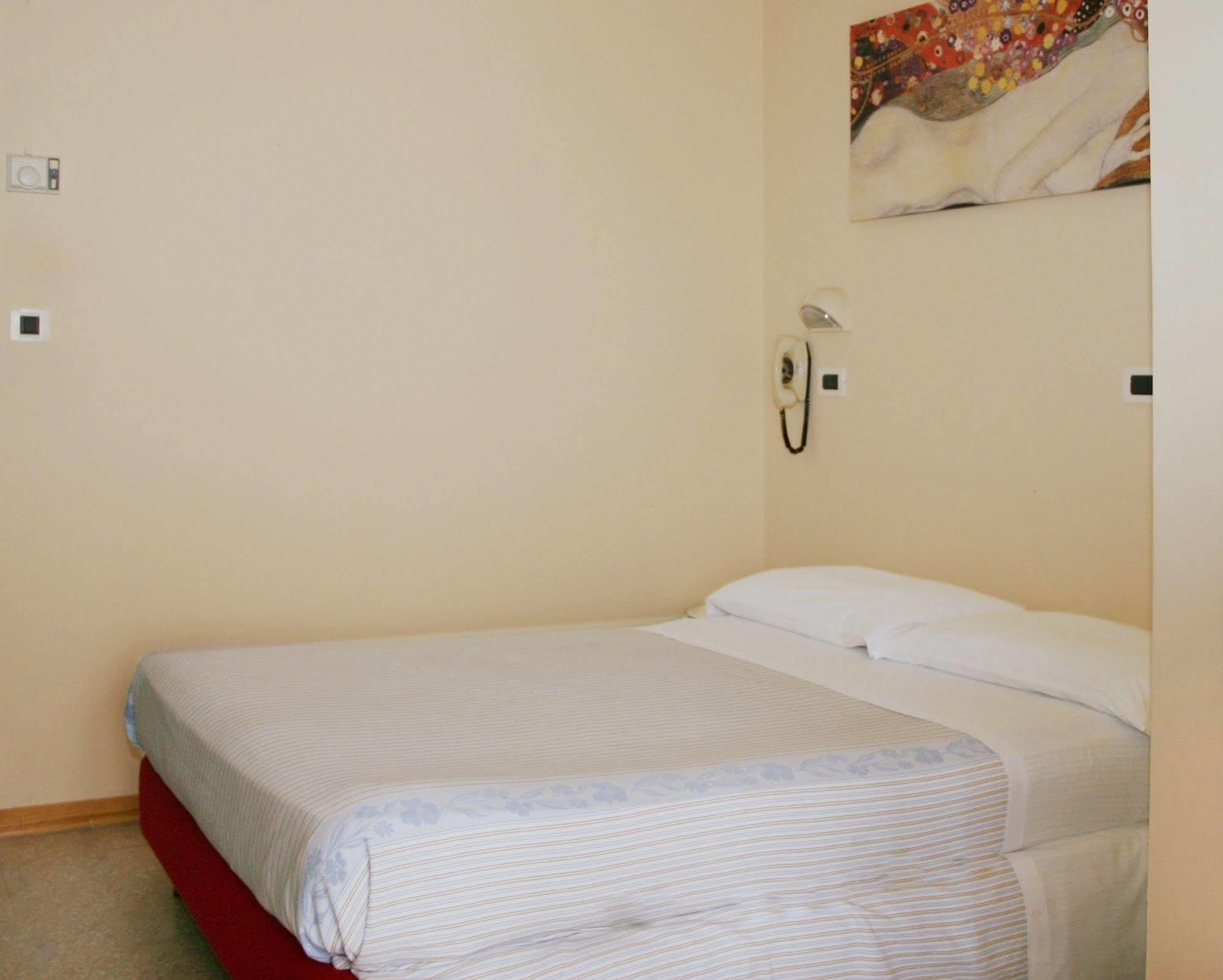 Hotel Jolie 리치오네 외부 사진